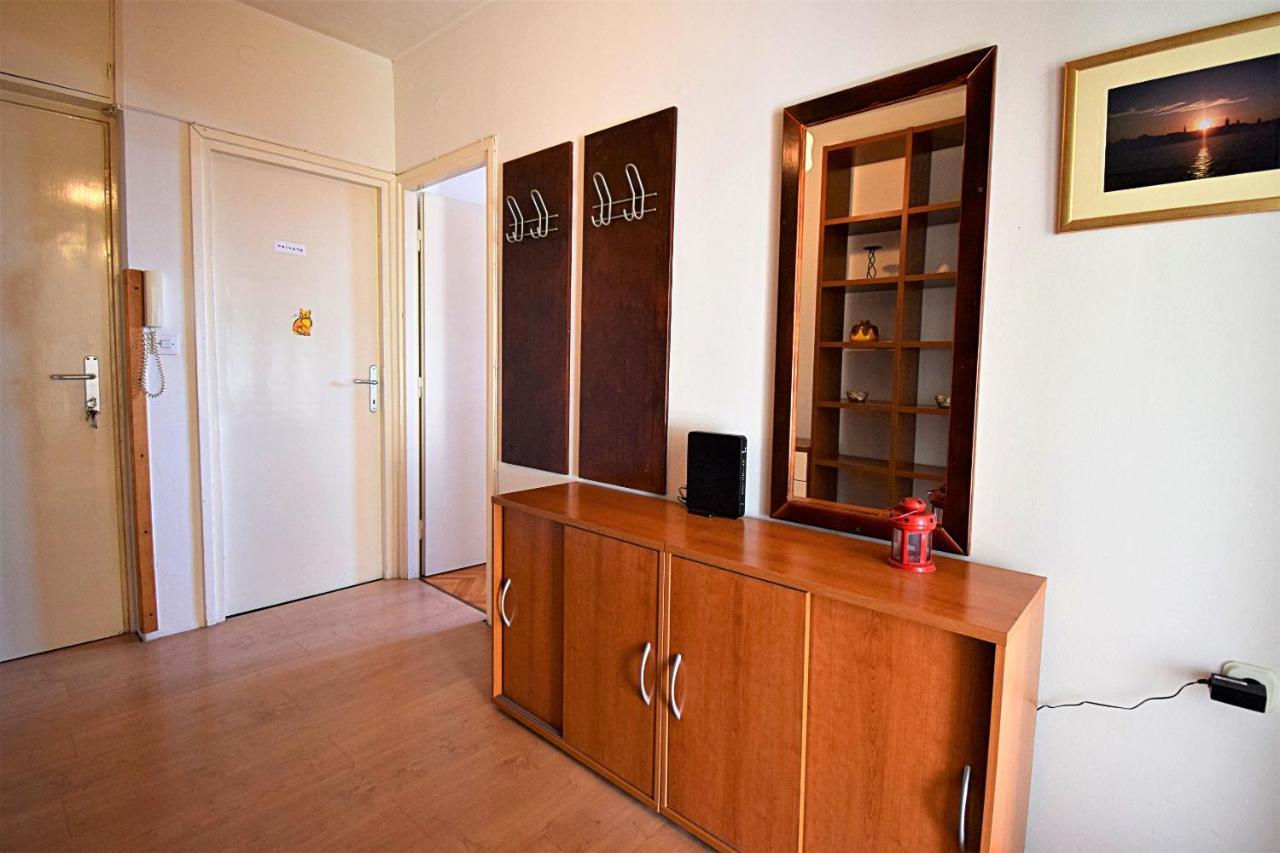Corner *