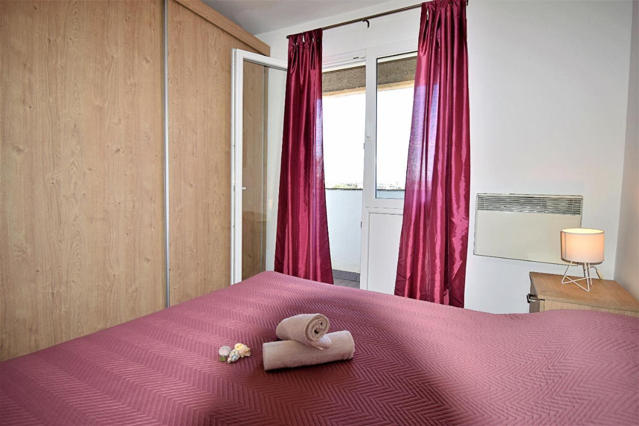 Apartament Corner *